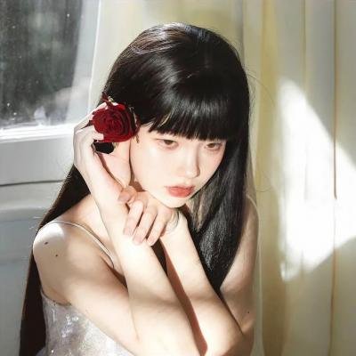 芙蓉春色